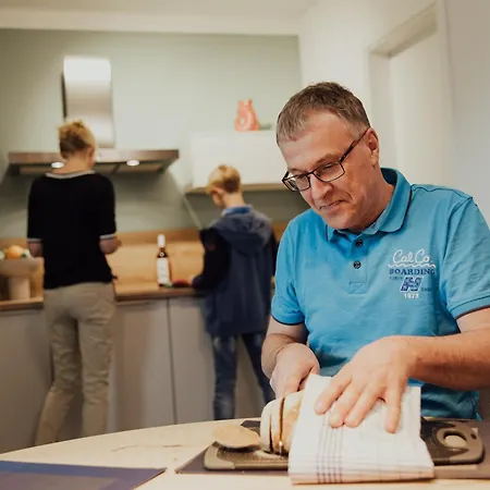 Rotschenkel Erdgeschoss * هوكسيل