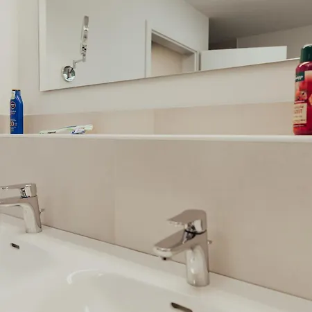 Rotschenkel Erdgeschoss