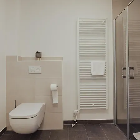 Rotschenkel Erdgeschoss هوكسيل